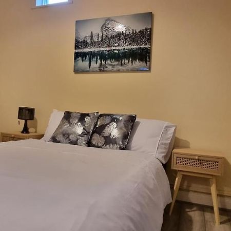 Bloomsbury Apartments - Edgware London Екстериор снимка