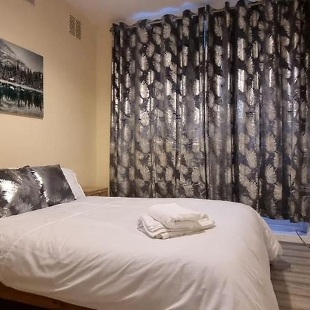 Bloomsbury Apartments - Edgware London Екстериор снимка
